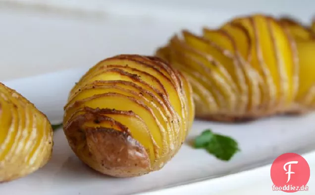 Baby Hasselback Kartoffeln
