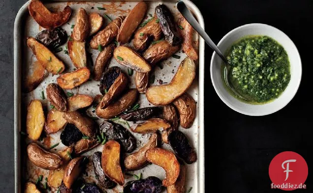 Roasted Fingerling Potatoes Mit Schnittlauch-Pesto