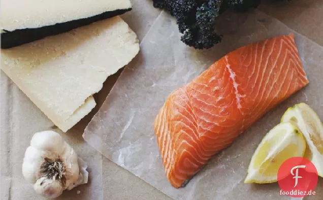 Zitronenkohlsalat + gebratener Lachs