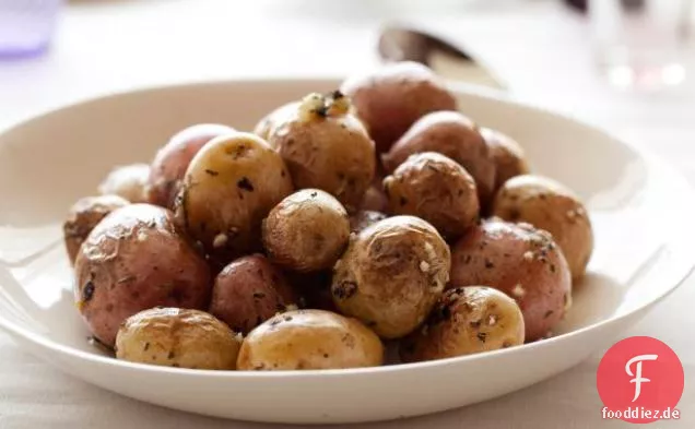 Gebratene Babykartoffeln mit Kräutern