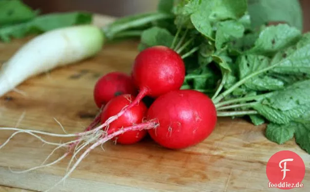 Gebratener Rettich und Spargelsalat
