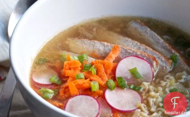 Schweinefleisch Ramen-Suppe
