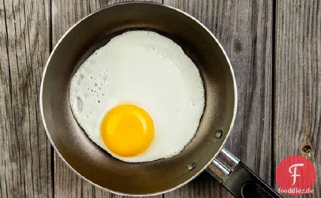 Glutenfreie Süßkartoffel-Hash mit Eiern
