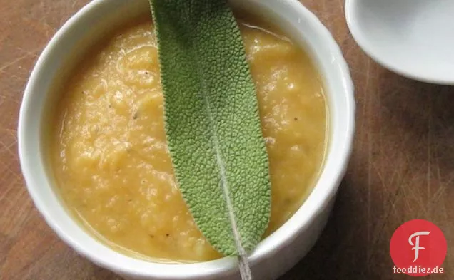 Süßkartoffel-Ananas-Suppe
