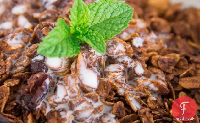 Schokoladen-Kirsch-Müsli