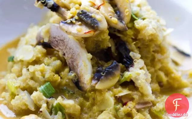 Coco-Mandel-Quinoa-Risotto mit würzigem Safran-Pilz Kokosnuss