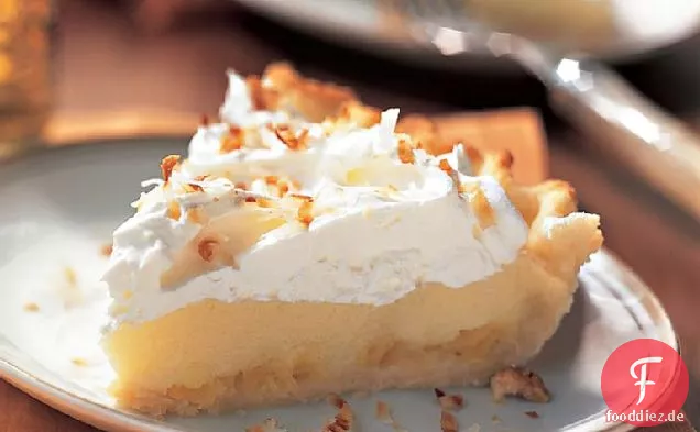 Kokoscremetorte mit Ananas