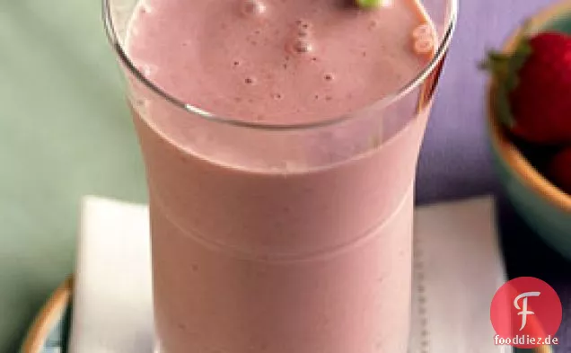 Kokos -, Erdbeer-und Bananen-Smoothie