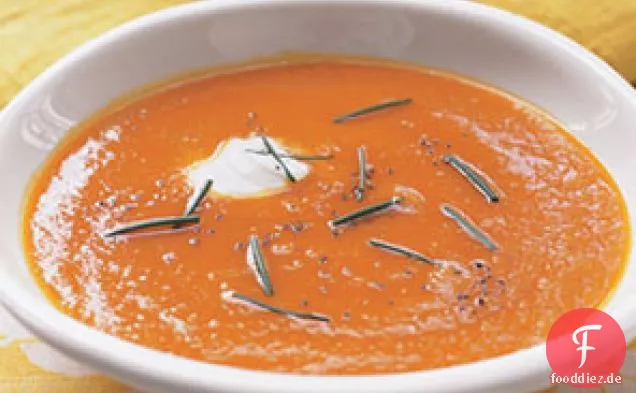 Bio-Karottensuppe mit Ingweressenz
