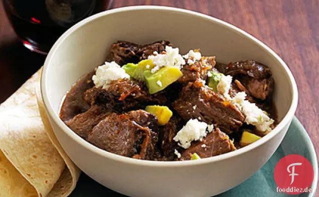 Langsam geschmortes rotes Chile-Rindfleisch