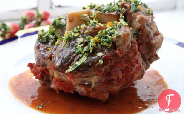 Osso Bucco: Geschmorte Kalbsschenkel