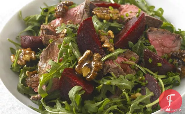 Rindfleischsalat mit karamellisierten Walnüssen