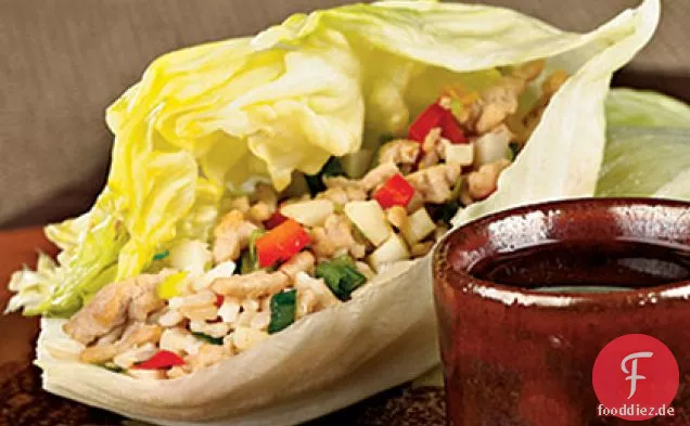 Asiatisches Huhn-Brauner Reis Salat Wraps