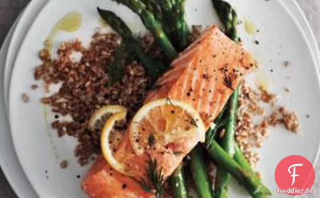 Zitronig gebackener Lachs mit Spargel und Bulgur Rezept