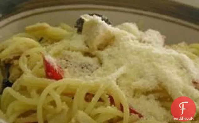 Angel Hair Pasta mit Paprika und Hähnchen