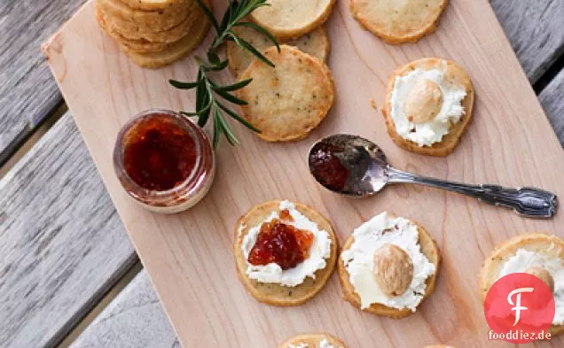 Rosmarin-Käse-Bisse
