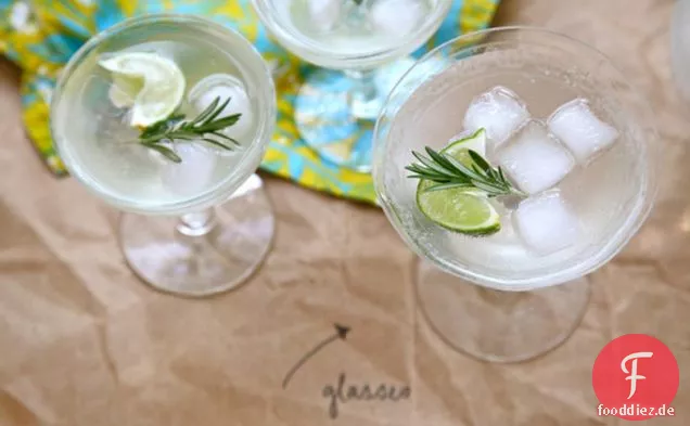 Rosmarin-Limetten-Cocktails