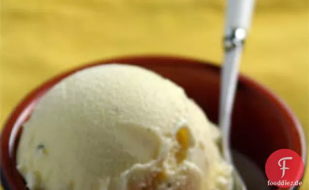 Buttermilch-Rosmarin-Eis