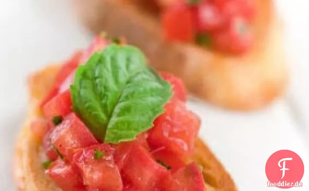 Bruschetta Mit Tomaten Und Basilikum