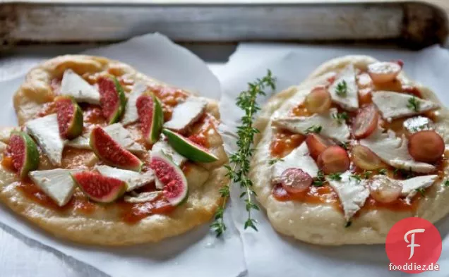Feige & Brie Pizza Rezept- oder mit Trauben