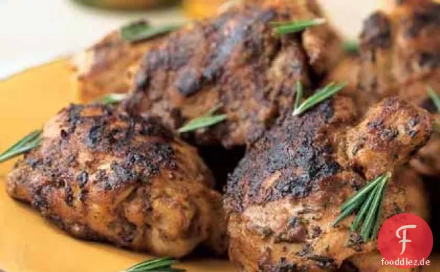 Gegrilltes Hähnchen mit frischer Traubenglasur