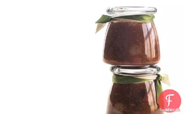 Balsamico-Feigenchutney mit gerösteten Trauben