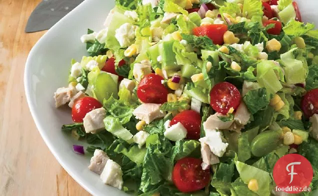 Gehackter Salat mit Trauben und Minze