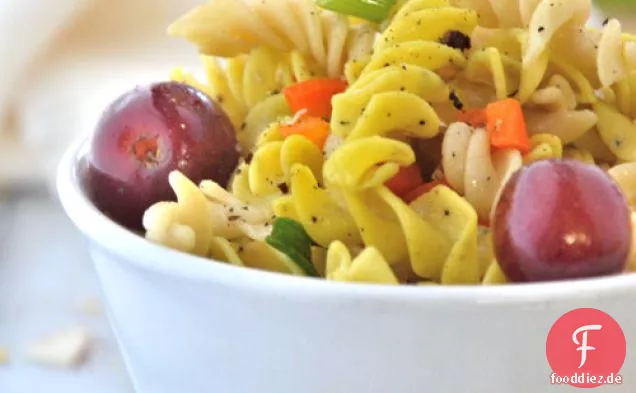 Würzige Kokos-Curry-Nudeln