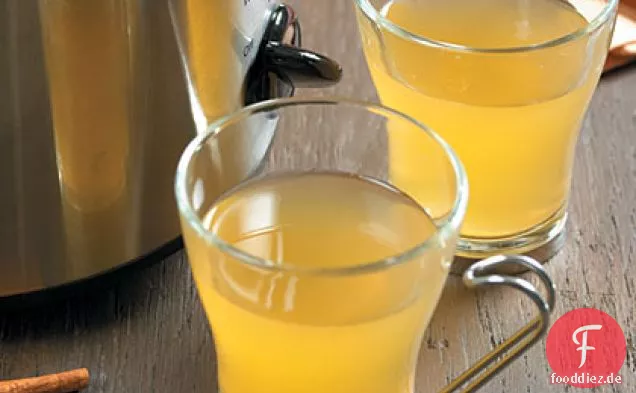 Heißer Glühwein-gewürzter Apfelwein