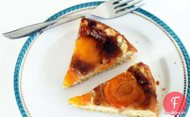 Aprikose Sauerrahm auf den Kopf Kuchen