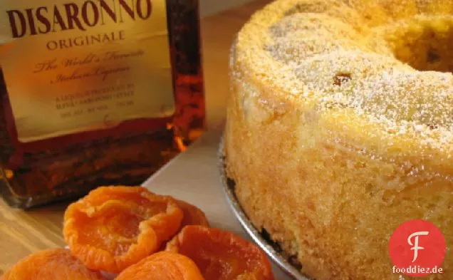 Mandel-Aprikosen-Pfund-Kuchen mit Amaretto