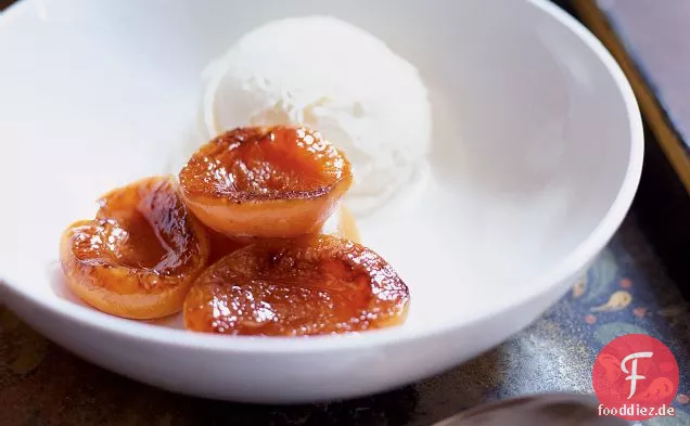 Honig-karamellisierte Aprikosen