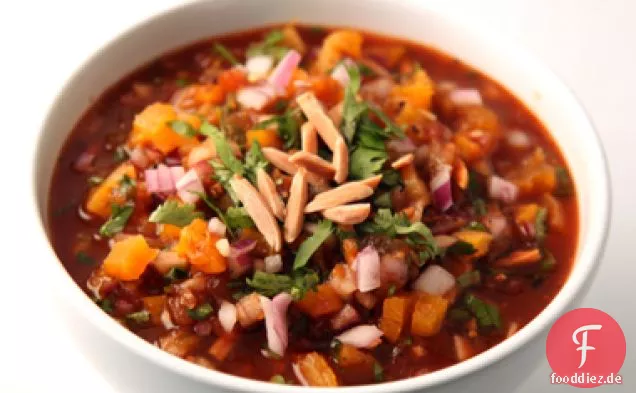 Chipotle-Aprikosen-Relish Mit Gerösteten Mandeln