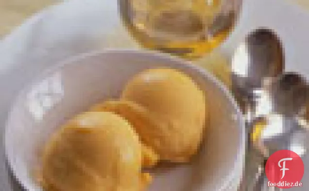 Geröstetes Aprikosensorbet