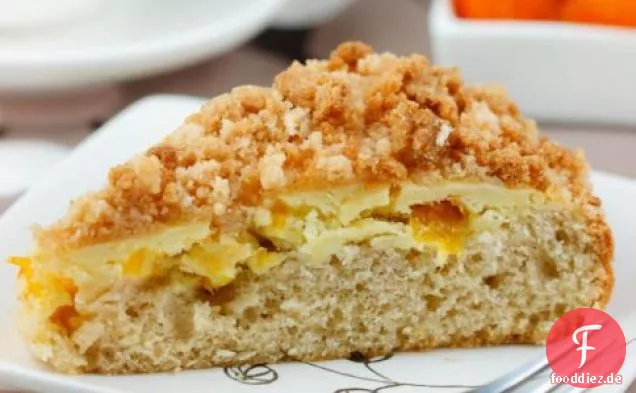Aprikosen-Krümel-Kaffee-Kuchen