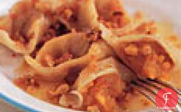 Aprikose und Walnuss Varenikis