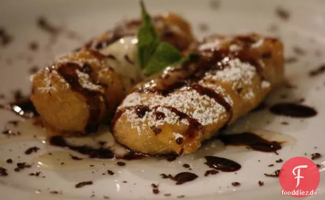 Gebratene Bananen mit Lavendelhonig und Fünf-Gewürz-Schokolade