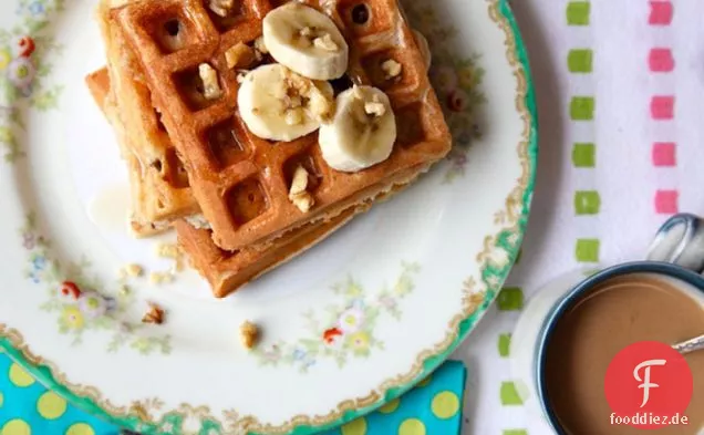 Bananen-Walnuss-Waffeln