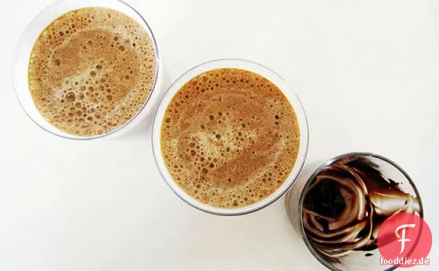 Bananen-Mochas mit basischer Schokoladensauce