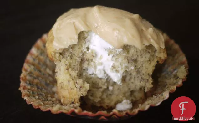 Banana Fluffernutter Cupcakes