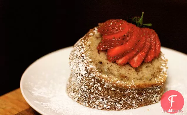 Saure-Sahne-Bananen-Bundt-Kuchen