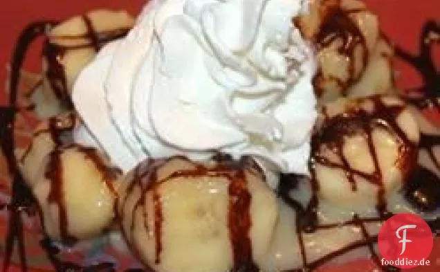Bananen in Karamellsauce