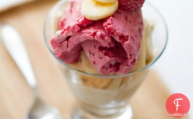 Schokolade Banane Swirl Mandel Eisbecher