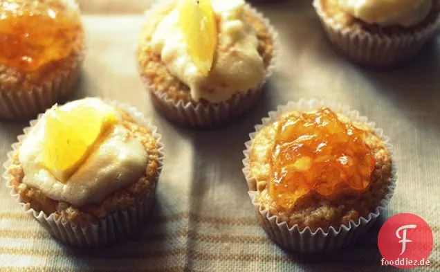 Hummingbird Cupcakes mit Marmeladenglasur