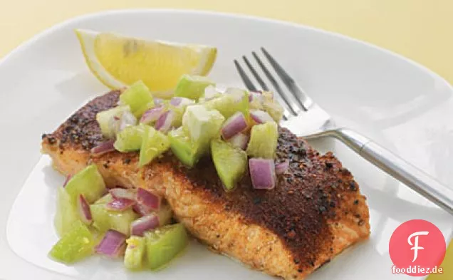Gebratener Lachs mit Tomatillo—Rote Zwiebel-Salsa