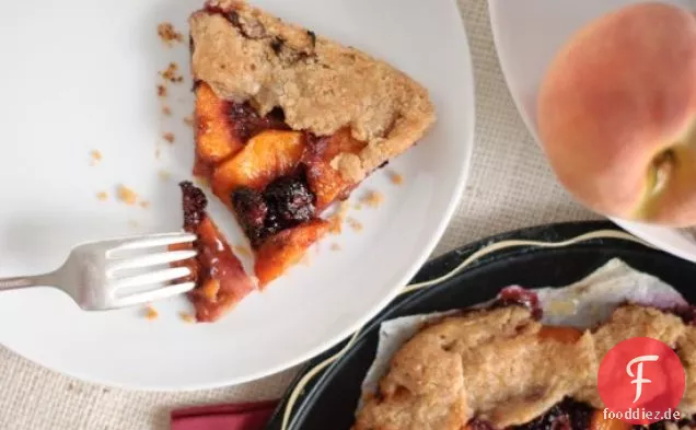 Blackberry-Pfirsich-Galette
