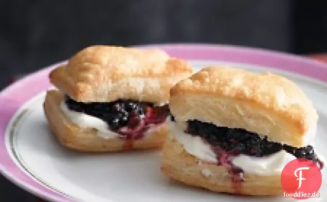 Blackberry Puffs