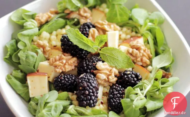 Brombeeren, geräucherter Käse und riesiger Couscous