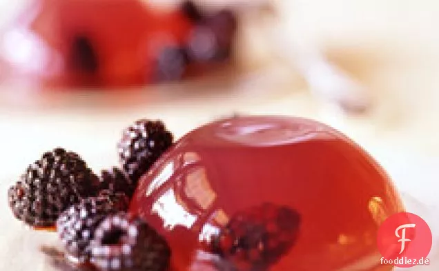 Rose Gelatine Mit Brombeeren
