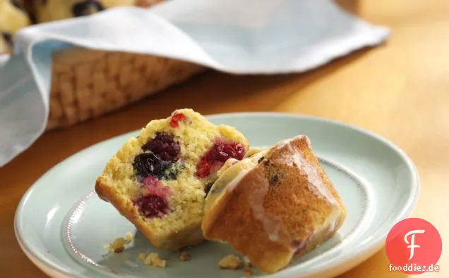 Beeren-Polenta-Muffins